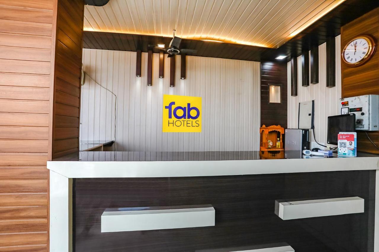 Fabhotel Jms Residency Деградун Екстер'єр фото
